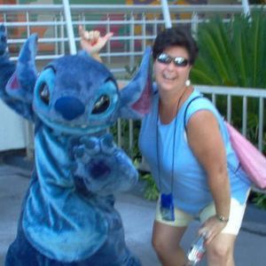 Meet your Posher, Janel